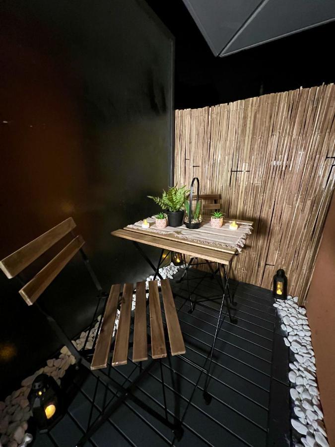 "Moonlight" Gare A 10Min De Paris, Wifi, Terrasse , Parking Apartment Argenteuil Luaran gambar