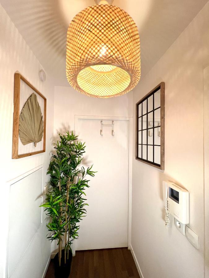 "Moonlight" Gare A 10Min De Paris, Wifi, Terrasse , Parking Apartment Argenteuil Luaran gambar